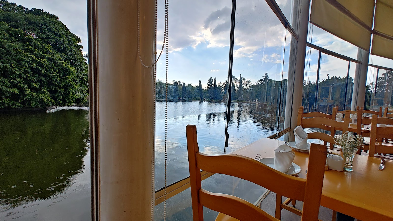 Del Bosque Restaurante