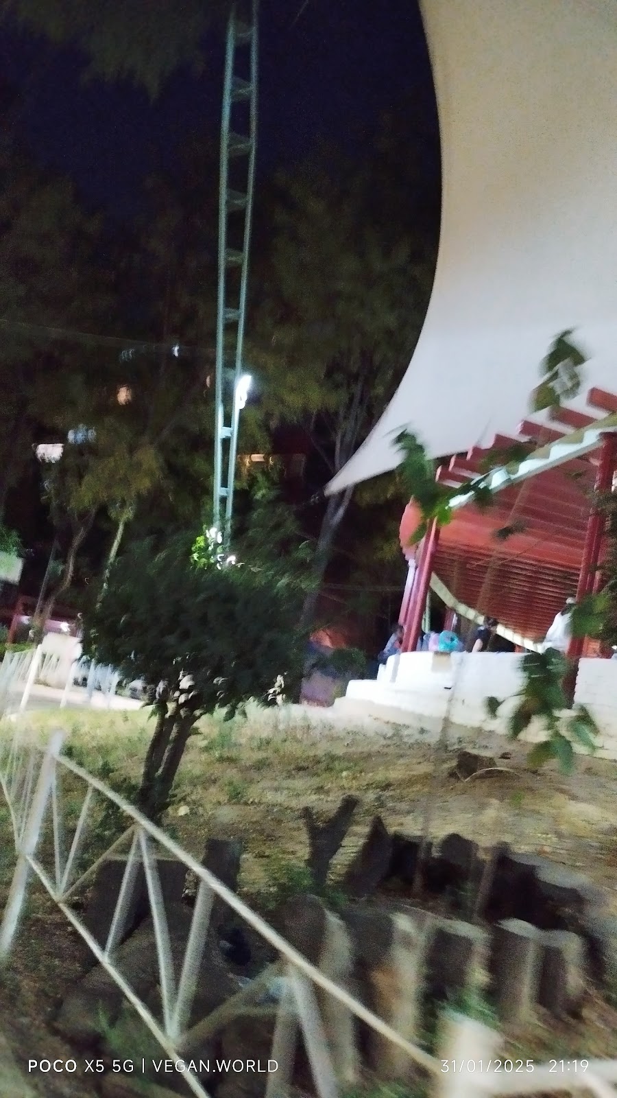 Parque y gimnasio al aire libre