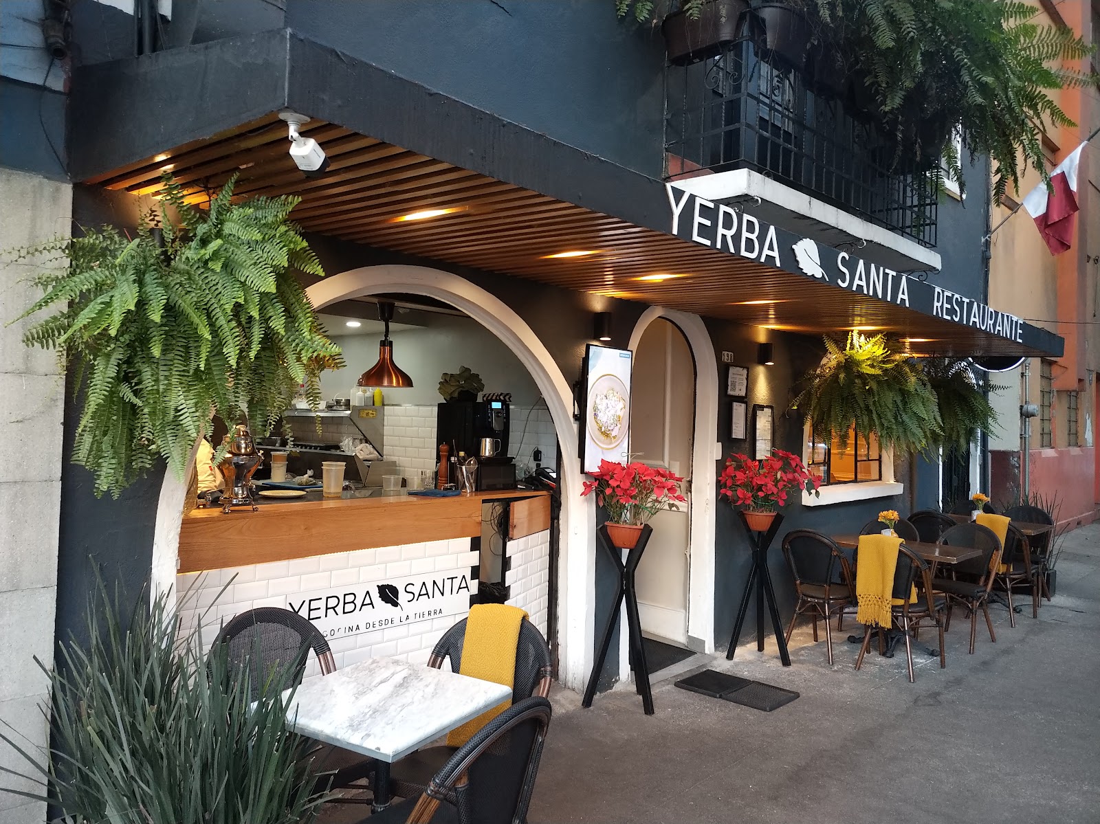 Yerba Santa Restaurante